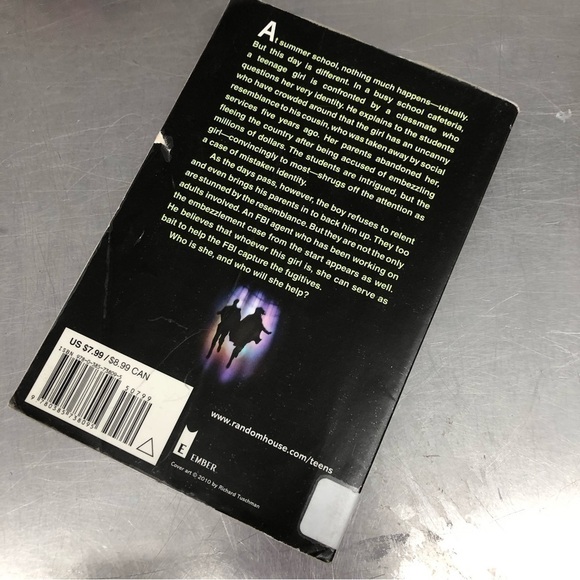 They Never Came Back by: Caroline B. Cooney, paperback book - Picture 5 of 5